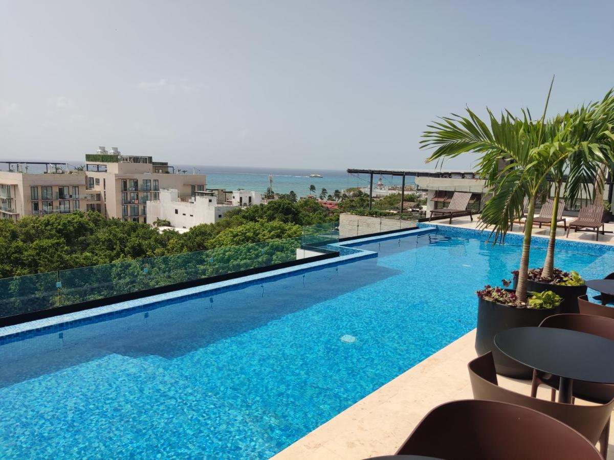 Luxury Suites , Calle 14Th Плая-дель-Кармен Экстерьер фото